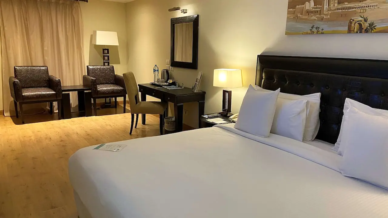 الفندق براسيليو كايرو بيراميدز - الجيزة